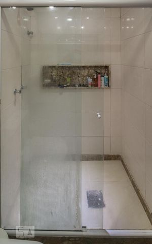 Casa de condomínio para alugar com 90m², 2 quartos e 1 vaga Casa de condomínio para alugar com 90m², 2 quartos e 1 vagaBanheiro Social