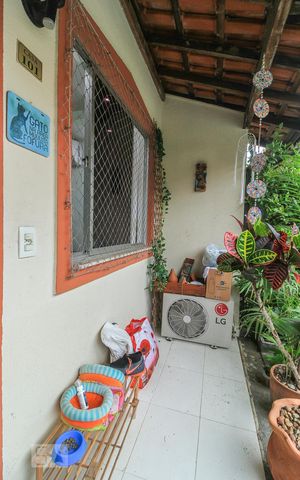 Casa de condomínio para alugar com 90m², 2 quartos e 1 vaga Casa de condomínio para alugar com 90m², 2 quartos e 1 vagaHall de Entrada