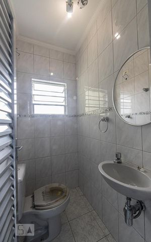 Casa para alugar com 400m², 4 quartos e 4 vagas Casa para alugar com 400m², 4 quartos e 4 vagasSuite extra