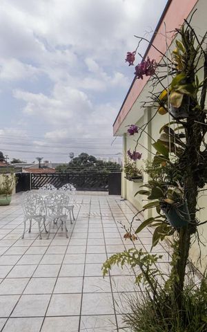 Casa para alugar com 400m², 4 quartos e 4 vagas Casa para alugar com 400m², 4 quartos e 4 vagasVista Sala