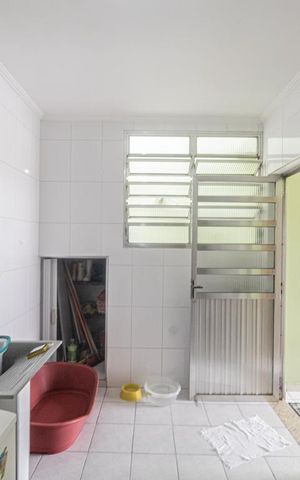 Casa para alugar com 400m², 4 quartos e 4 vagas Casa para alugar com 400m², 4 quartos e 4 vagasÁrea de Serviço