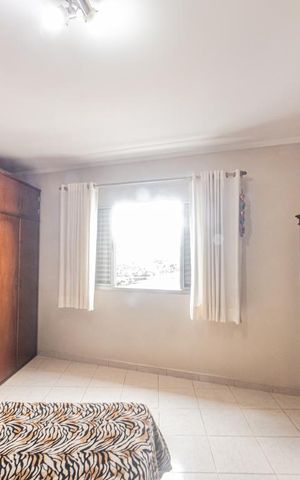 Casa para alugar com 400m², 4 quartos e 4 vagas Casa para alugar com 400m², 4 quartos e 4 vagasSuite 1