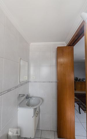 Casa para alugar com 400m², 4 quartos e 4 vagas Casa para alugar com 400m², 4 quartos e 4 vagasBanheiro Suite 3