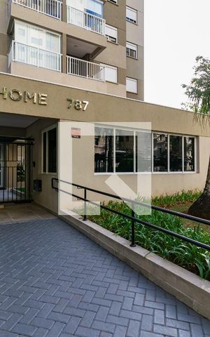 Apartamento para alugar com 42m², 1 quarto e 1 vaga Apartamento para alugar com 42m², 1 quarto e 1 vagaEntrada