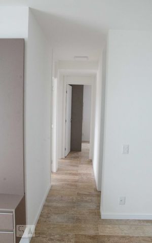 Apartamento para alugar com 64m², 3 quartos e 1 vagaCorredor