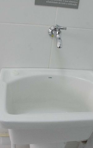 Apartamento para alugar com 64m², 3 quartos e 1 vagaDetalhe da area de serviço