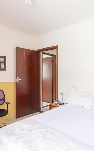 Casa à venda com 280m², 3 quartos e 6 vagas Casa à venda com 280m², 3 quartos e 6 vagasQuarto 2