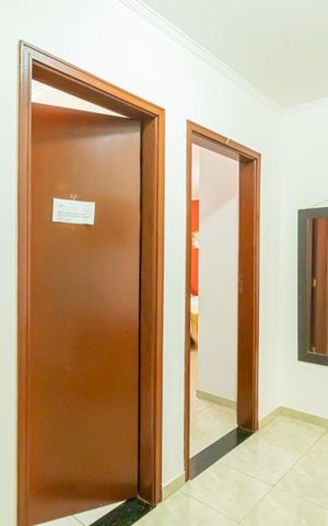 Casa à venda com 280m², 3 quartos e 6 vagas Casa à venda com 280m², 3 quartos e 6 vagasCloset da Suite