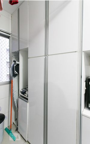 Apartamento à venda com 60m², 3 quartos e 1 vagaÁrea de Serviço