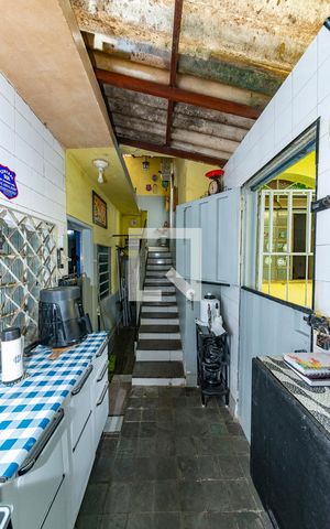 Casa à venda com 570m², 1 quarto e sem vaga Casa à venda com 570m², 1 quarto e sem vagaCozinha 2