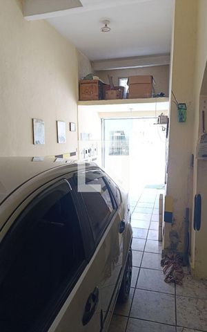 Casa à venda com 570m², 1 quarto e sem vaga Casa à venda com 570m², 1 quarto e sem vagaGaragem