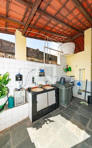 Casa à venda com 570m², 1 quarto e sem vaga Casa à venda com 570m², 1 quarto e sem vagaÁrea de Serviço