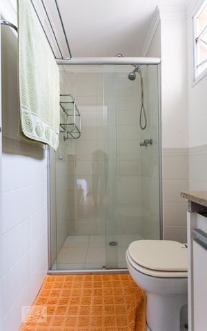 Apartamento para alugar com 121m², 2 quartos e 2 vagas Apartamento para alugar com 121m², 2 quartos e 2 vagasBanheiro da Suite 2
