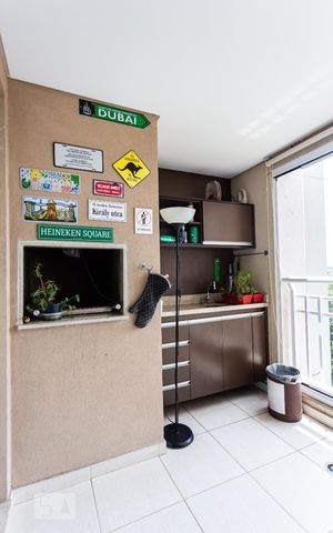 Apartamento para alugar com 121m², 2 quartos e 2 vagas Apartamento para alugar com 121m², 2 quartos e 2 vagasvaranda