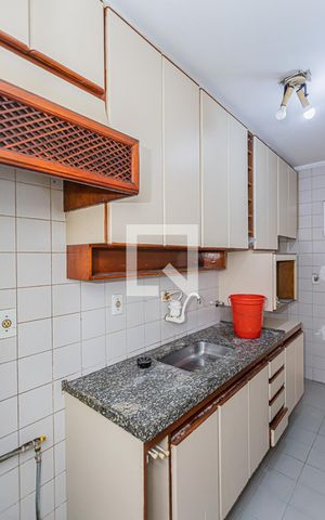 Apartamento à venda com 71m², 3 quartos e 1 vaga Apartamento à venda com 71m², 3 quartos e 1 vagaCozinha