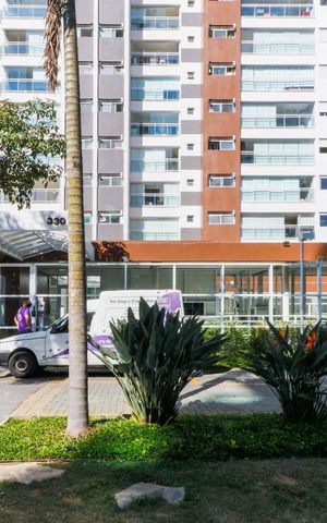 Apartamento para alugar com 107m², 2 quartos e 2 vagas Apartamento para alugar com 107m², 2 quartos e 2 vagasFachada