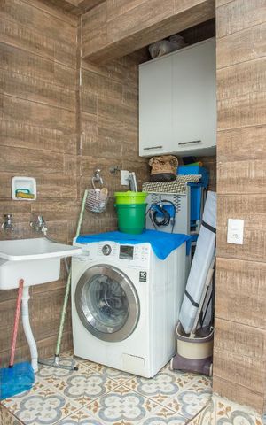 Casa à venda com 120m², 2 quartos e 1 vagaÁrea de Serviço