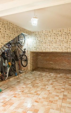 Casa à venda com 120m², 2 quartos e 1 vagaGaragem