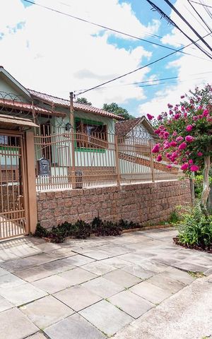 Casa para alugar com 425m², 2 quartos e 2 vagasFachada