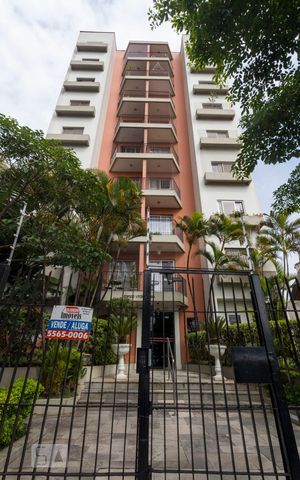 Apartamento à venda com 70m², 2 quartos e 1 vagaFachada