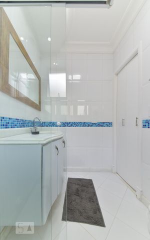 Casa à venda com 280m², 3 quartos e 3 vagasBanheiro da Suíte 3