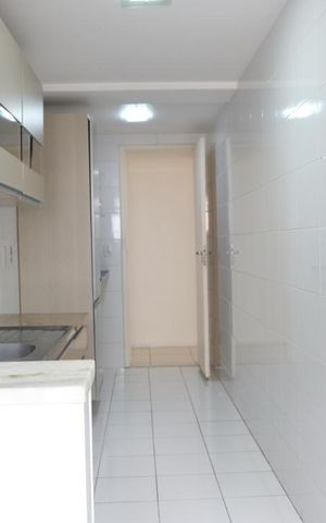Apartamento à venda com 76m², 2 quartos e 1 vagaCozinha