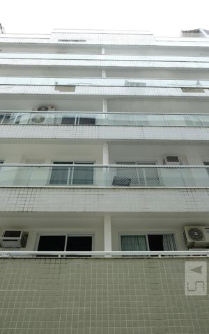 Apartamento à venda com 76m², 2 quartos e 1 vagaFachada