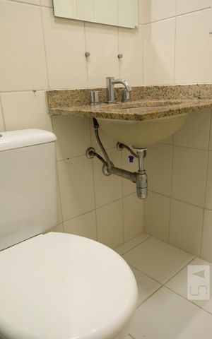 Apartamento à venda com 76m², 2 quartos e 1 vagaBanheiro