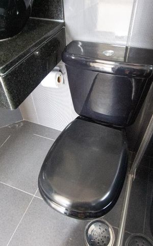 Apartamento à venda com 49m², 1 quarto e 1 vaga Apartamento à venda com 49m², 1 quarto e 1 vagaBanheiro