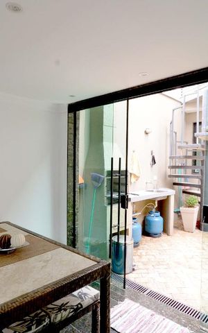 Casa à venda com 110m², 2 quartos e 1 vaga Casa à venda com 110m², 2 quartos e 1 vagaCozinha