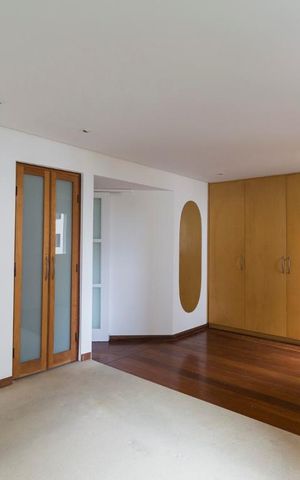 Apartamento à venda com 55m², 1 quarto e 1 vagaQuarto