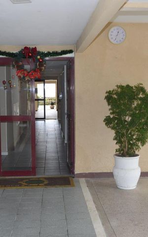 Apartamento à venda com 61m², 2 quartos e 1 vagaEntrada Portaria do Bloco