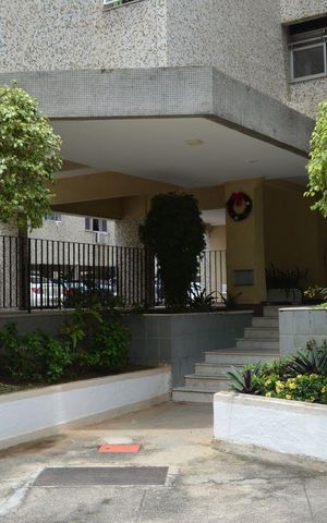 Apartamento à venda com 61m², 2 quartos e 1 vagaEntrada do Bloco