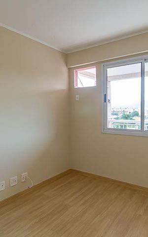 Apartamento à venda com 179m², 3 quartos e 2 vagas Apartamento à venda com 179m², 3 quartos e 2 vagasQuarto 1