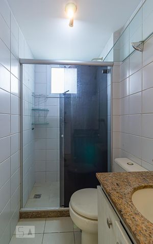 Apartamento à venda com 179m², 3 quartos e 2 vagas Apartamento à venda com 179m², 3 quartos e 2 vagasBanheiro da Suíte