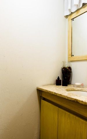 Apartamento à venda com 295m², 4 quartos e 2 vagas Apartamento à venda com 295m², 4 quartos e 2 vagasLavabo