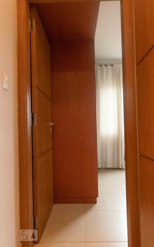 Apartamento para alugar com 104m², 2 quartos e 1 vaga Apartamento para alugar com 104m², 2 quartos e 1 vagaCorredor