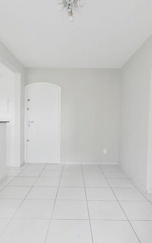Apartamento para alugar com 62m², 1 quarto e 1 vagaSala