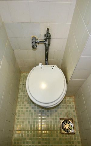 Apartamento à venda com 66m², 2 quartos e sem vagaBanheiro de Serviço