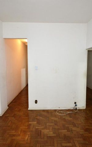 Apartamento à venda com 66m², 2 quartos e sem vagaSala
