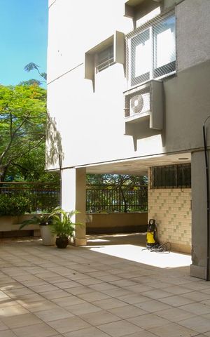 Apartamento para alugar com 100m², 3 quartos e 1 vaga Apartamento para alugar com 100m², 3 quartos e 1 vagaÁrea Comum - Playground