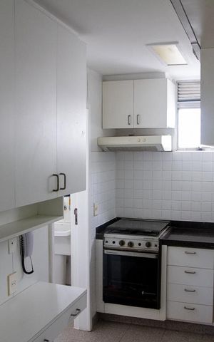 Apartamento para alugar com 100m², 3 quartos e 1 vaga Apartamento para alugar com 100m², 3 quartos e 1 vagaCozinha