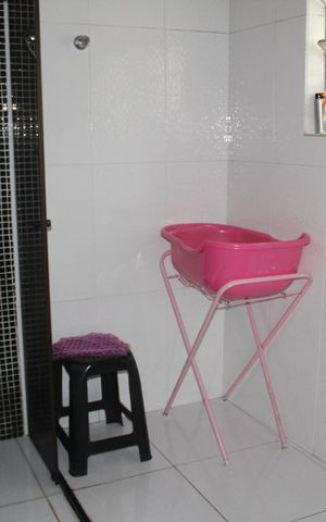 Casa à venda com 150m², 3 quartos e 3 vagasBANHEIRO QUARTO 1