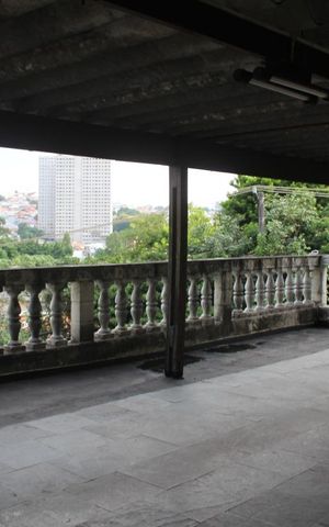 Casa à venda com 150m², 3 quartos e 3 vagasSALÃO CHURRSQUEIRA