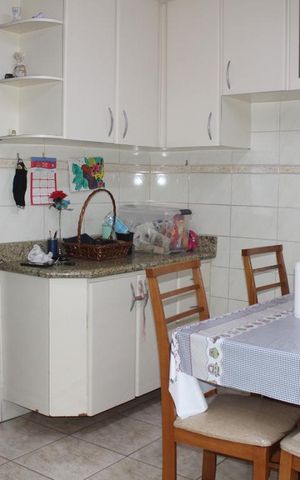 Casa à venda com 150m², 3 quartos e 3 vagasCOZINHA