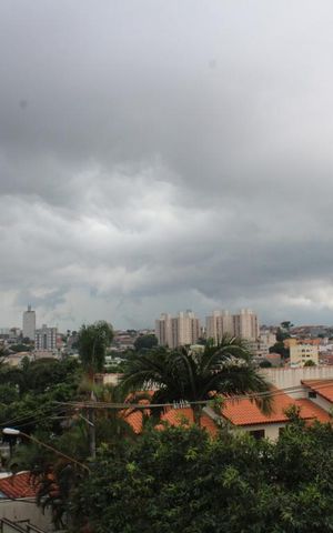 Casa à venda com 150m², 3 quartos e 3 vagasVISTA