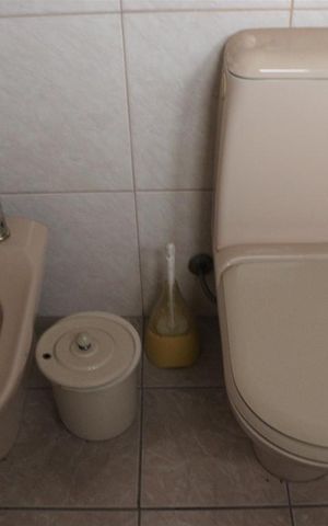 Casa para alugar com 250m², 3 quartos e 4 vagasBanheiro 2