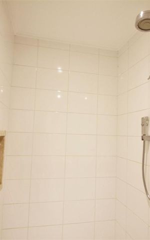 Apartamento à venda com 59m², 1 quarto e 2 vagasChuveiro