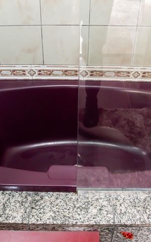 Casa à venda com 544m², 4 quartos e 8 vagasBanheiro da Suíte