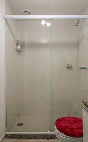 Apartamento à venda com 66m², 2 quartos e 1 vaga Apartamento à venda com 66m², 2 quartos e 1 vagaBanheiro da Suíte